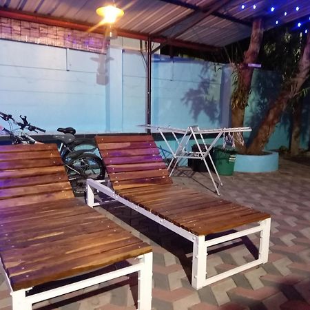 Bee Cottage Негомбо Экстерьер фото
