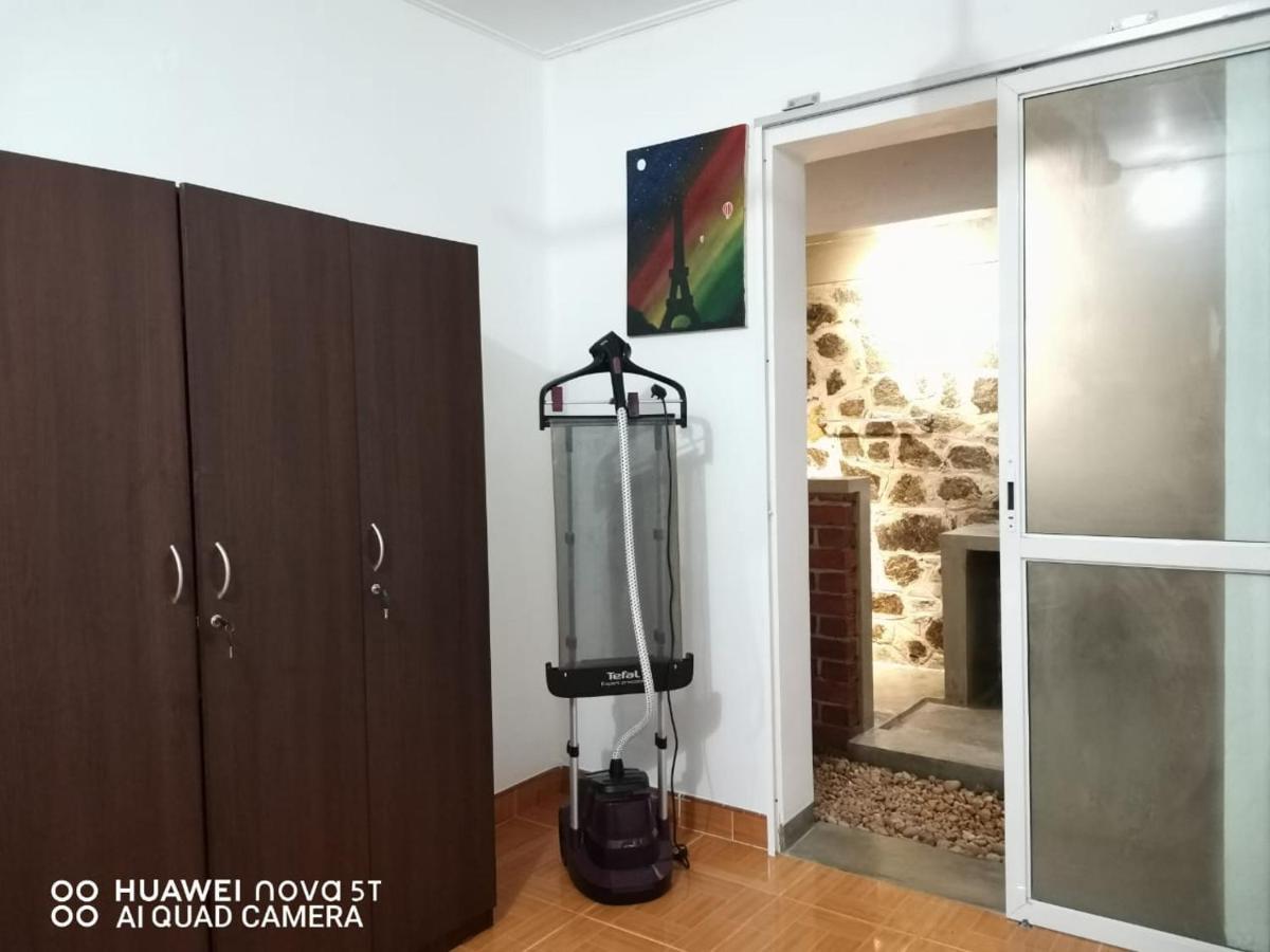 Bee Cottage Негомбо Экстерьер фото