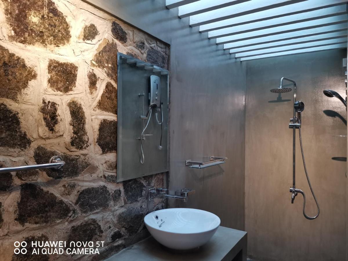 Bee Cottage Негомбо Экстерьер фото