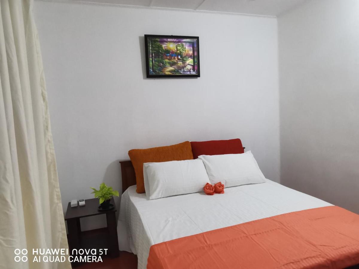 Bee Cottage Негомбо Экстерьер фото