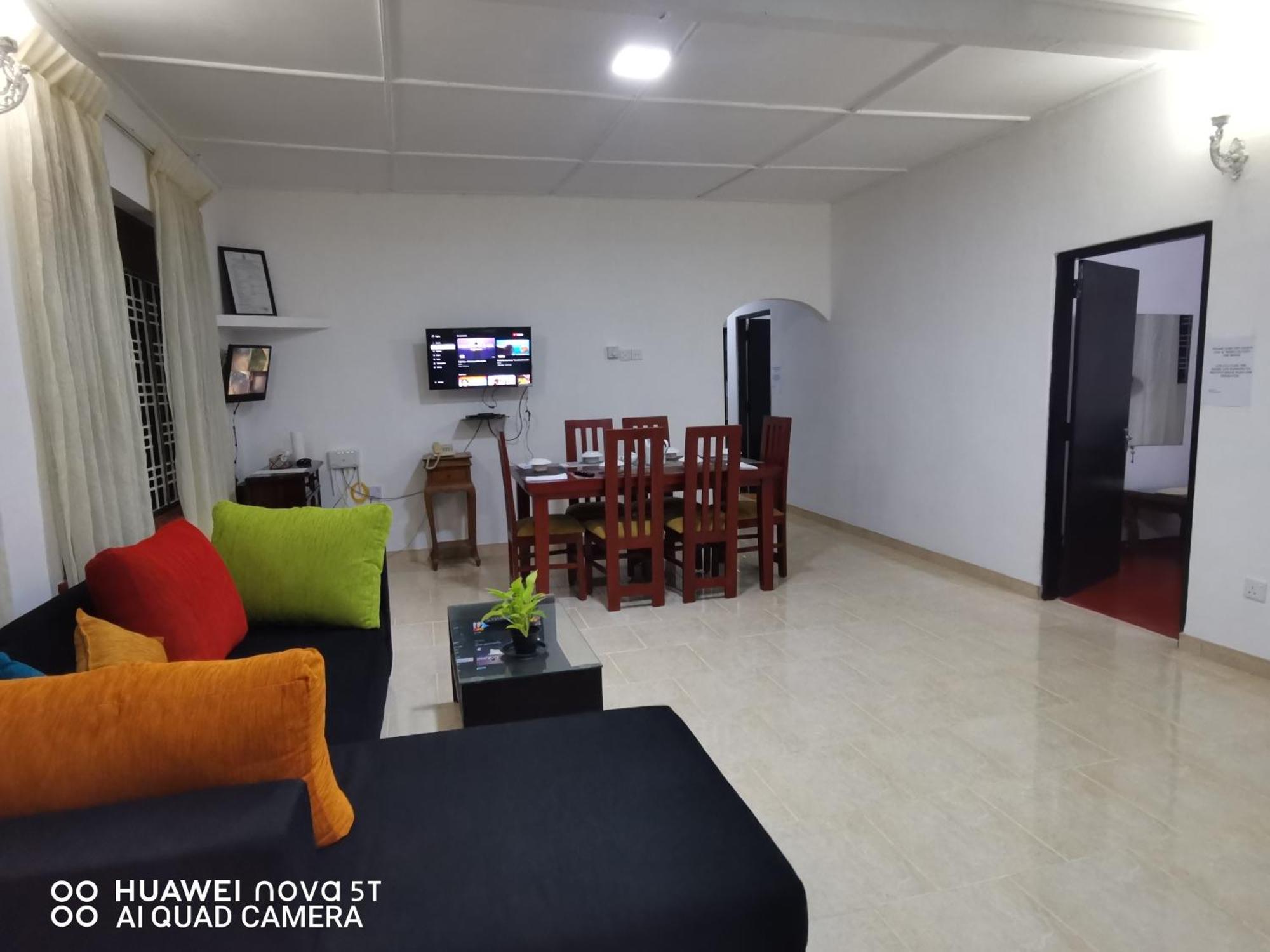Bee Cottage Негомбо Экстерьер фото